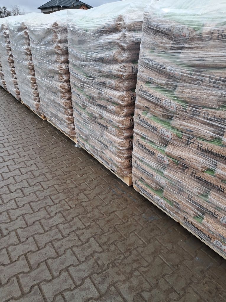 PELLET Premium drzewny iglasty i liściasty EN PLUS A1