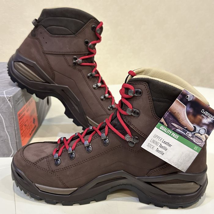 LOWA. Чоловічі зимові черевики. Оригінал. Трекінг.Gore-tex. Р.-41-46,5