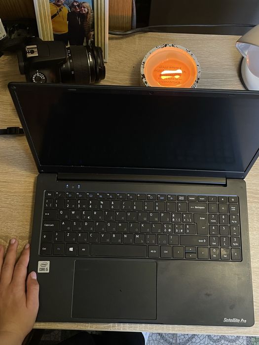 ноутбук Dynabook Satellite Pro C50-H-110