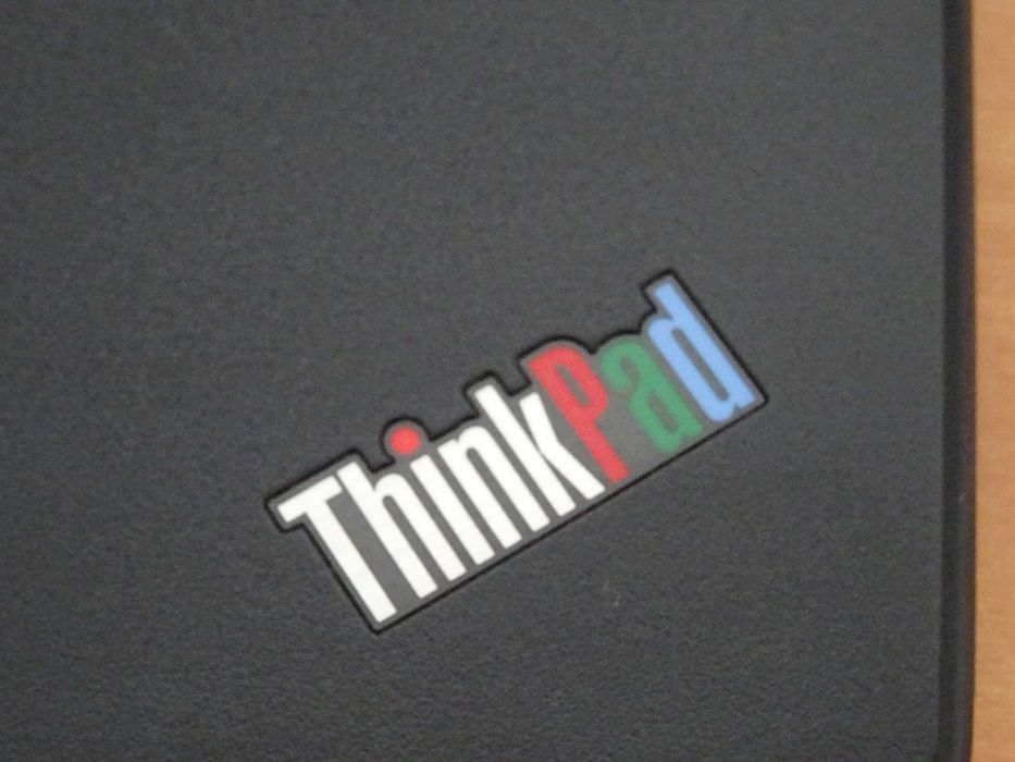 Lenovo ThinkPad 11 YOGA 8ª gen; Intel M3 4/128gb SSD; com pen