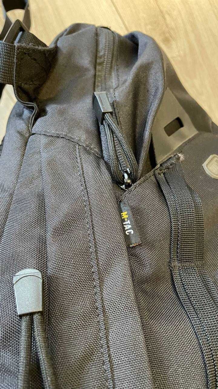 Рюкзак M-Tac чорного кольору