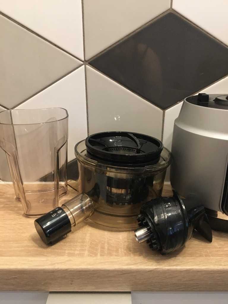 Tefal Wyciskarka wolnoobrotowa Juice & Clean ZC420E38