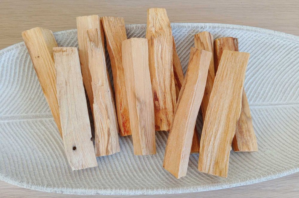 Pau Santo á unidade