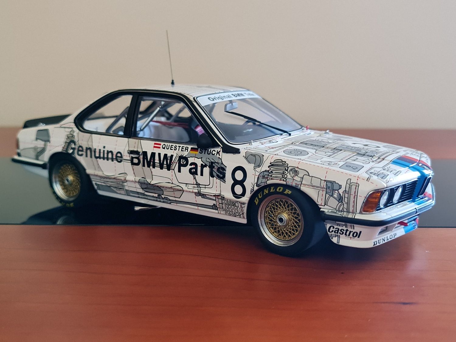 Miniatura BMW 1:18