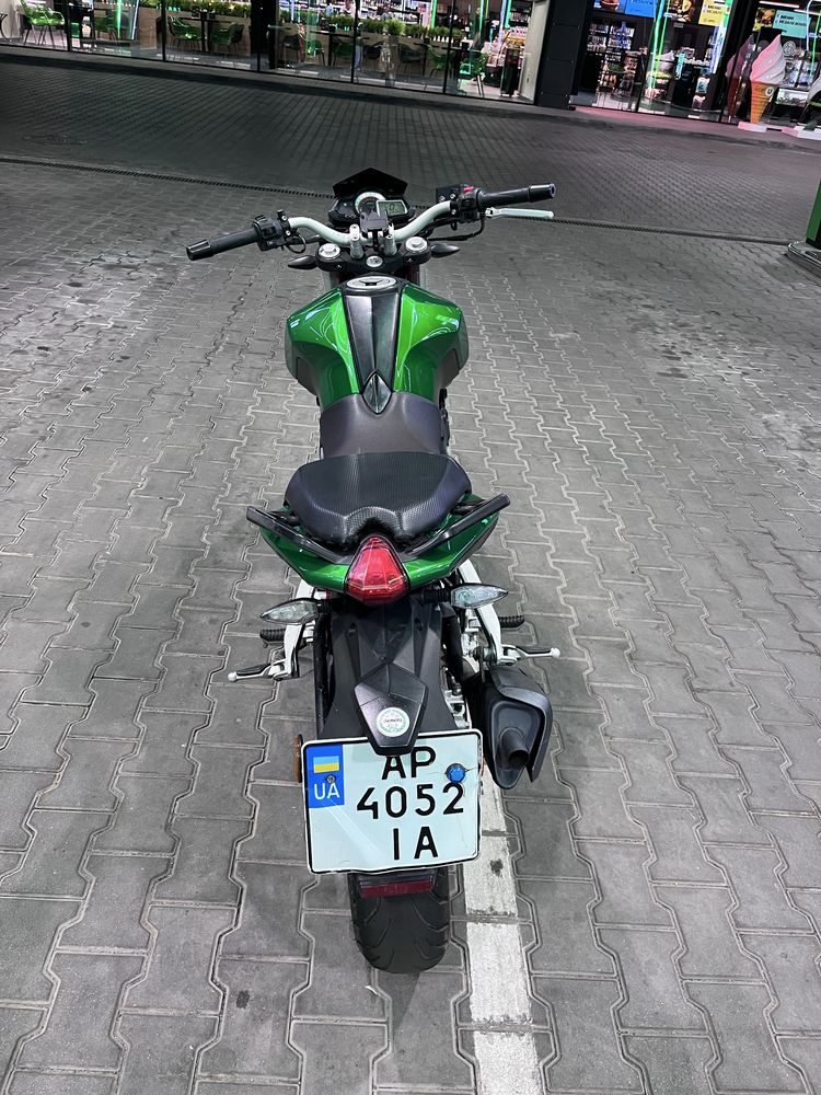 Benelli tnt 250