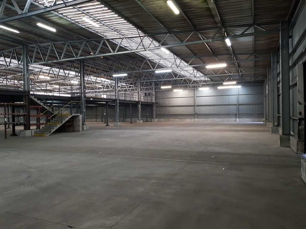 Wynajmę magazyn 2200 m2 Kraków Zakopiańska