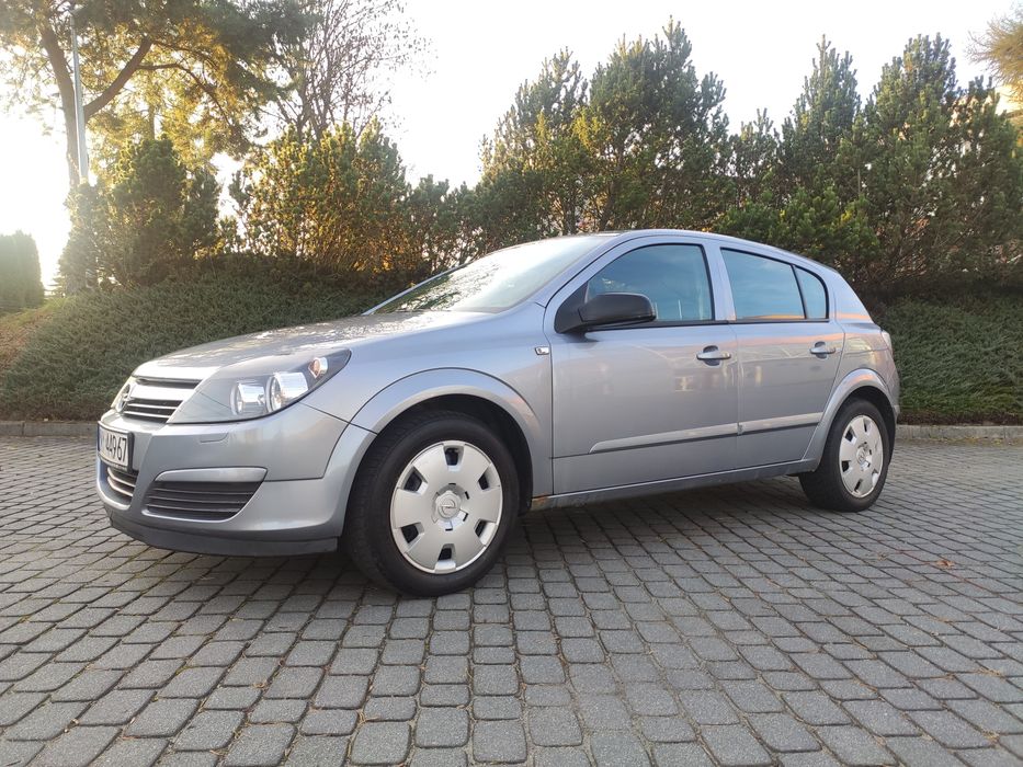 Opel Astra H. 1.4 benzyna