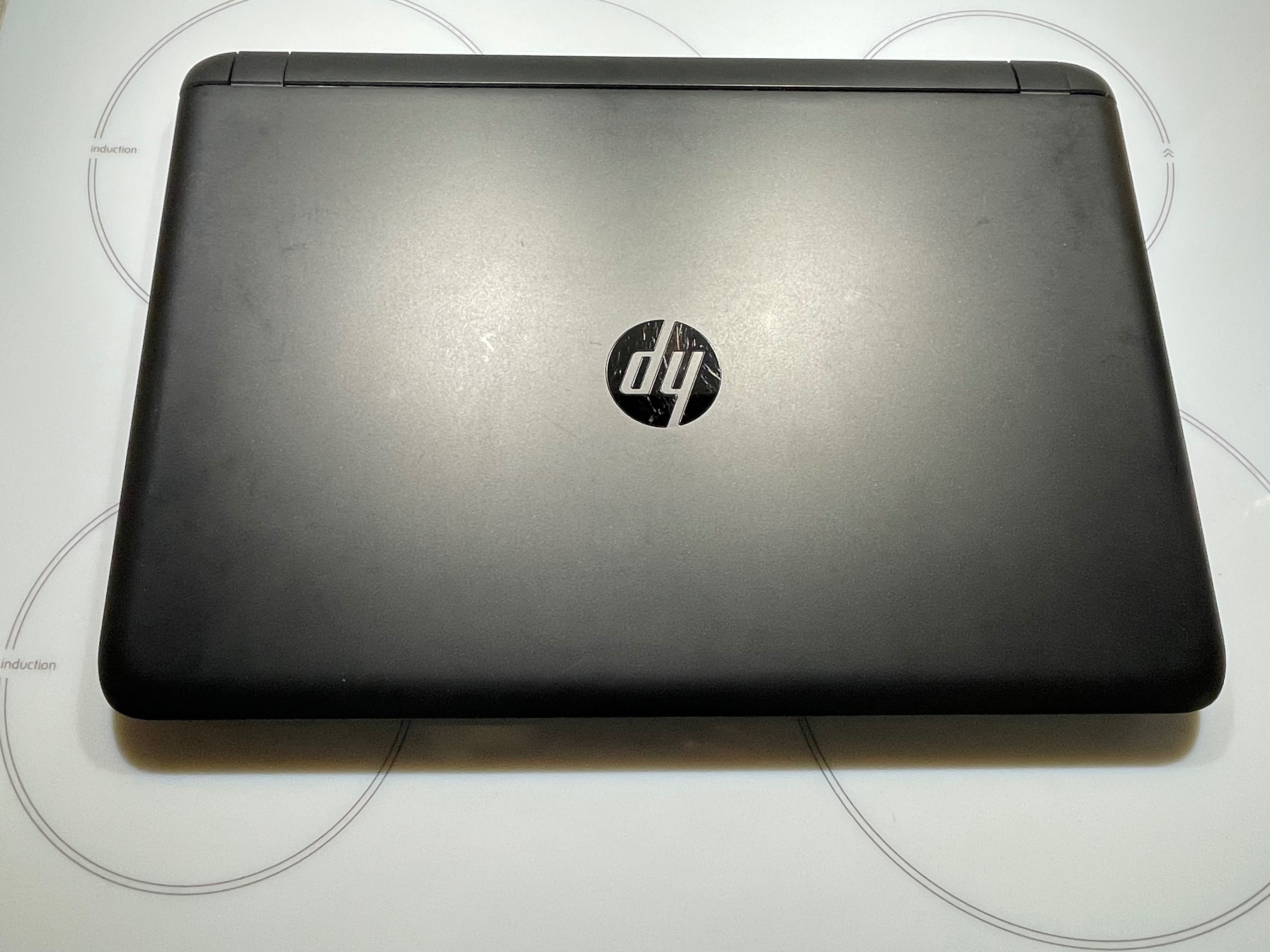 Laptop HP 15 ak077nw