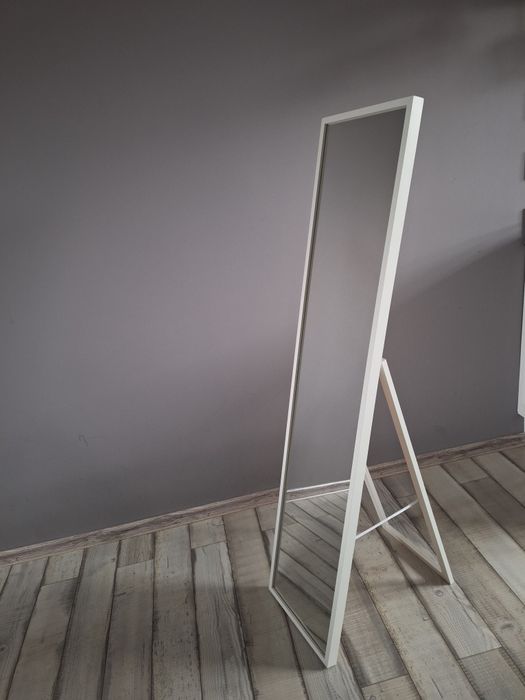 Lustro stojące,  rama drewniana