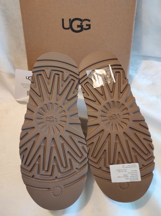 Nowe UGG 39 wkładka buta 25 cm