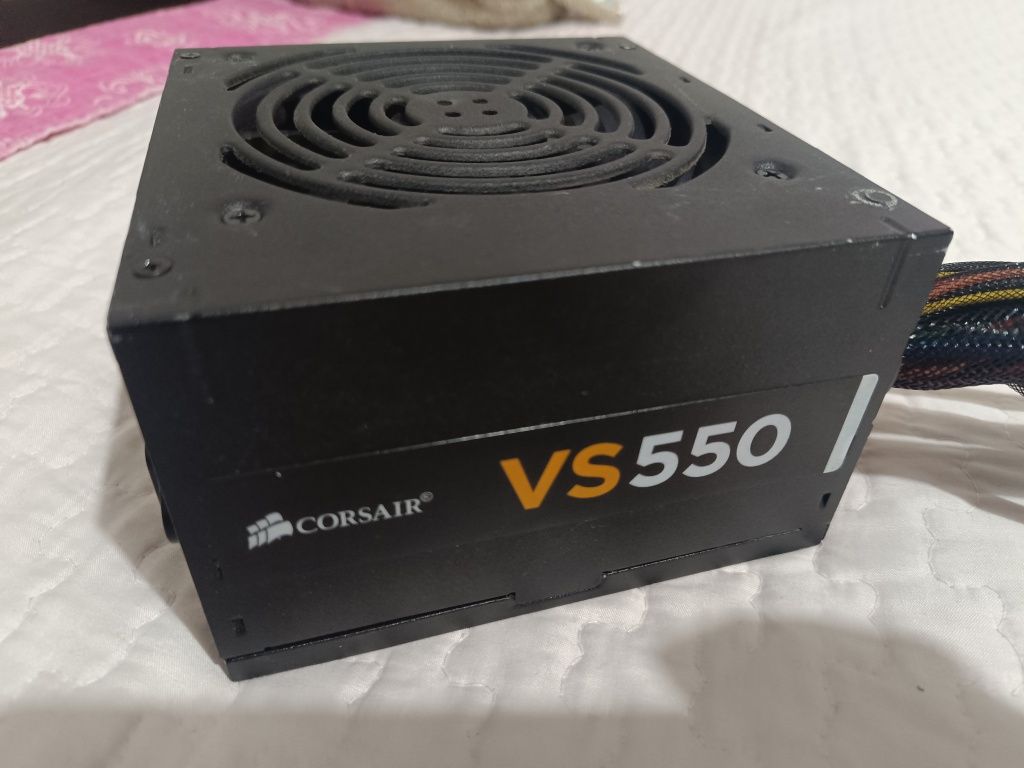 Fonte alimentação Corsair vs550