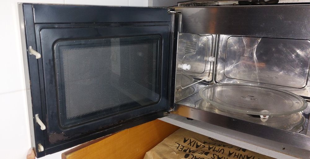 Microondas encastre Teka TMW-20-B1 em bom estado | Ermesinde