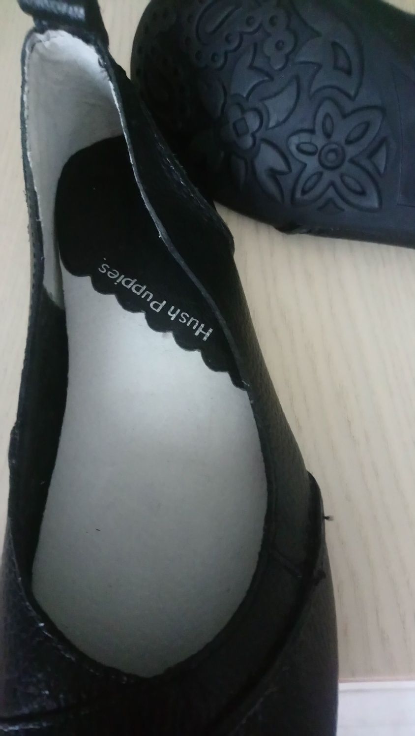 Кожанные туфли ,балетки Hush Puppies