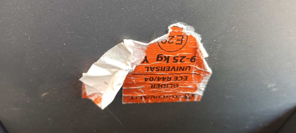 Fotelik samochodowy AVIONAUT GLIDER 9-25kg