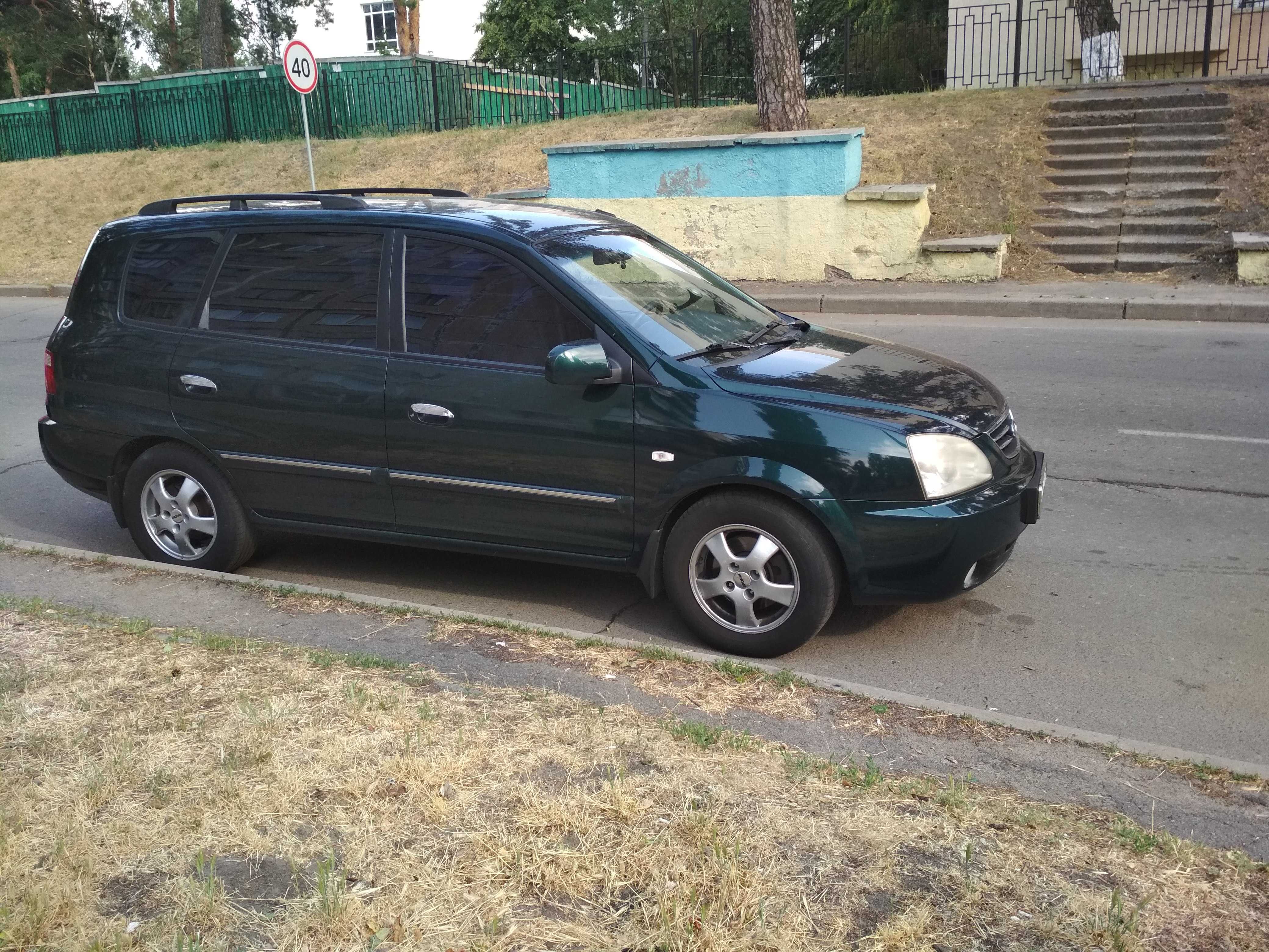 Kia carens 2. 2004. 1.8 газ/Бензин