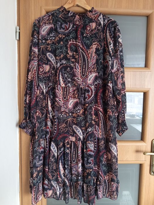 44 xl elegancka sukienka