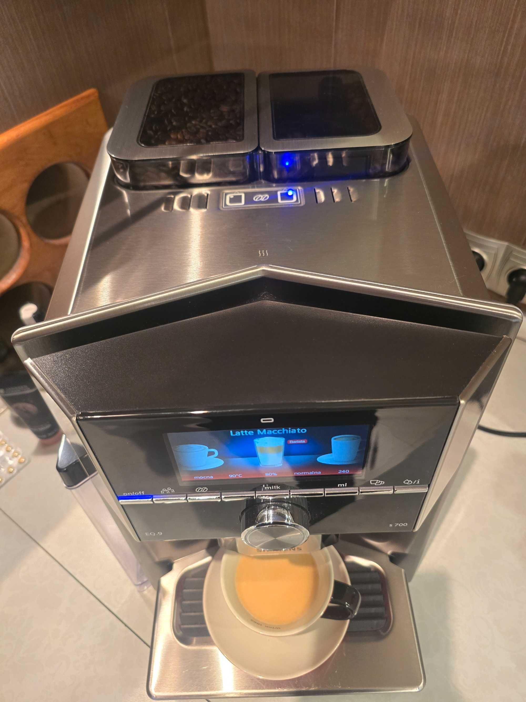 Ekspres Siemens EQ9 s700, wysoki model . Super stan