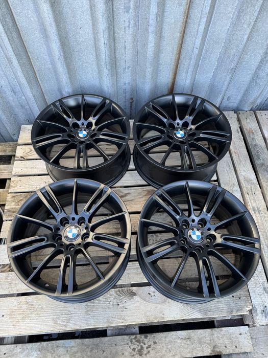 Диски 5/120r18 BMW original m різно широкі