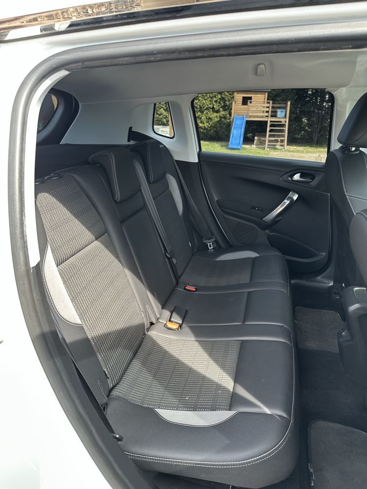 Peugeot 2008 automat