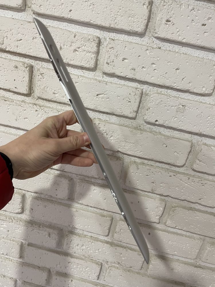 Корпус iPad 4 Silver Новый