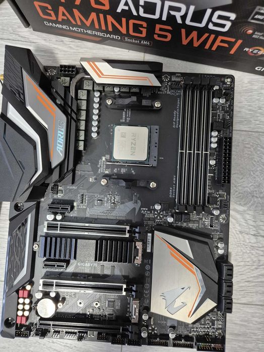 ігровий сет Ryzen 7 3700X 8ядер\16п+ X470 AORUS Gaming 5 WiFi. TradeIN