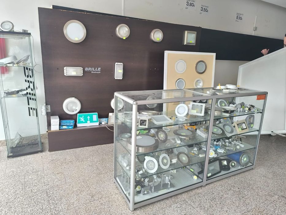 Lote peças de iluminação variadas