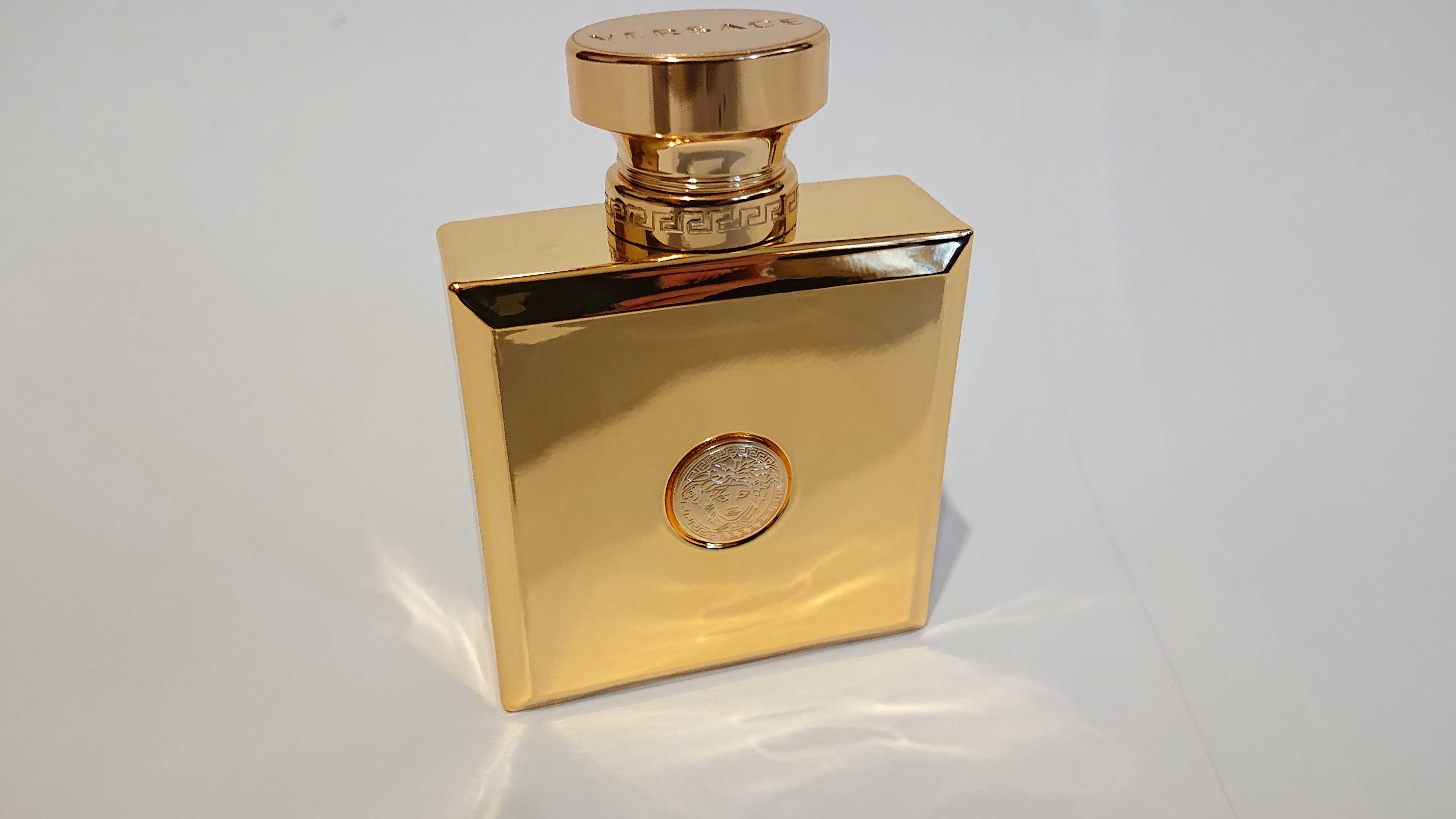 Парфюмированная вода Versace Pour Femme Oud Oriental 100мл парфюм духи