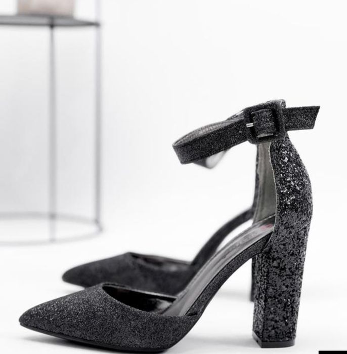 Продам туфлі лодочки