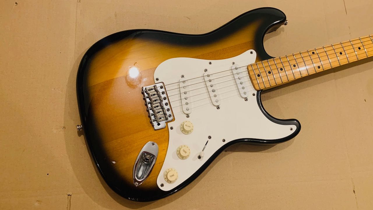 VESTER Tradition Series - gitara elektryczna stratocaster VINTAGE 80's