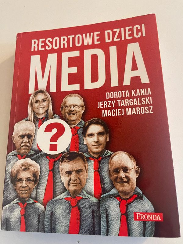 Ksiazka „Resortowe dzieci media”