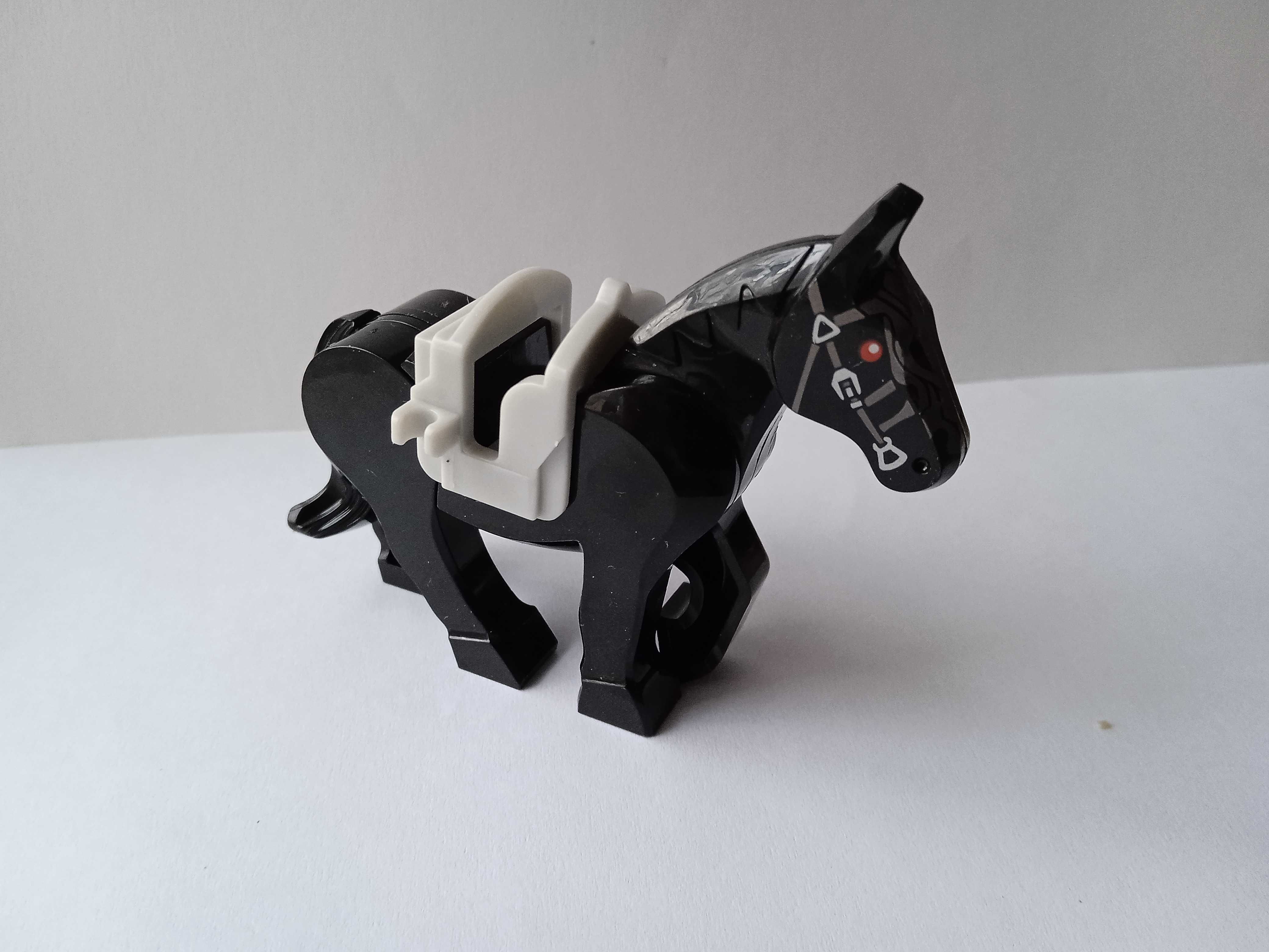 Koń czarny z siodłem kompatybilne z Lego, Cobi