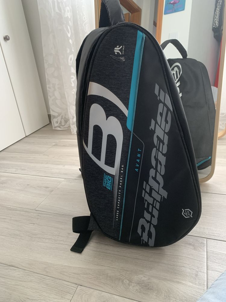 Saco para padel marca Bullpadel