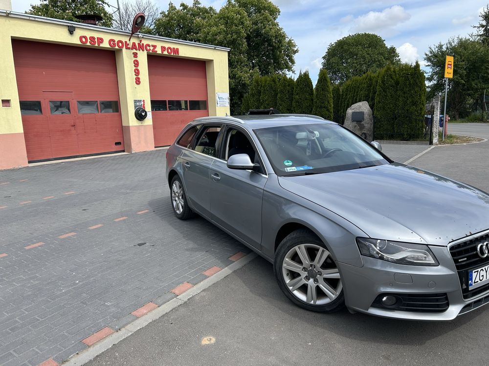 Sprzedam Audi A4b8 3.0 tdi 240 km