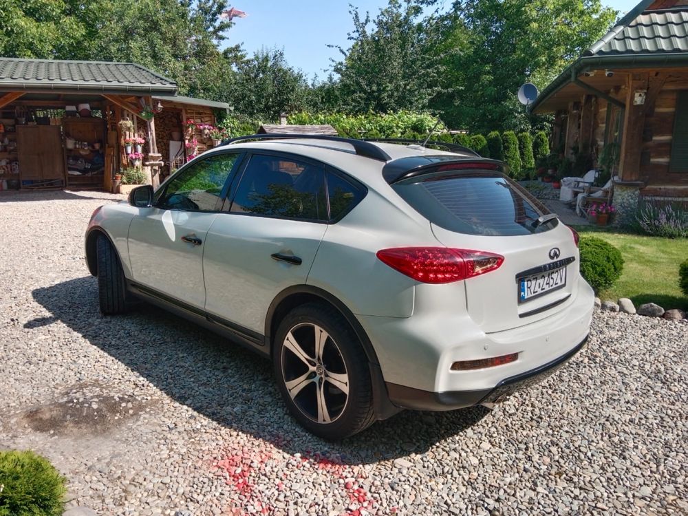 Infiniti QX50 3.7 V6