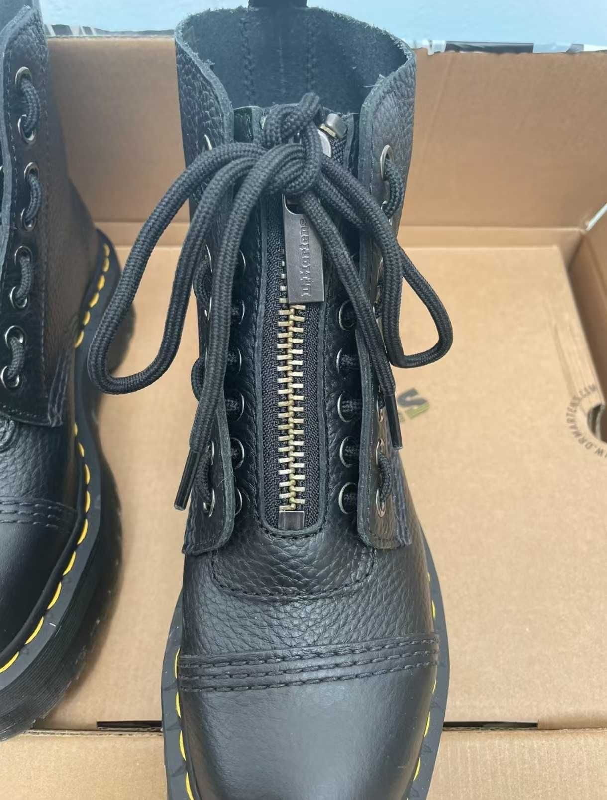 Dr. Martens Sinclair Platform Boot Lazy Oaf R.37