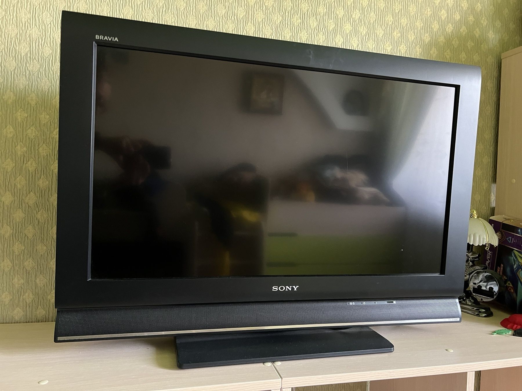 Телевізор Sony KDL-32L4000