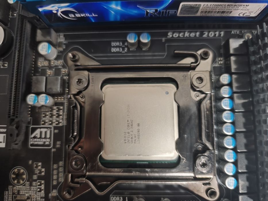 Zestaw PC: i7-3930K 4.4GHz + Gigabyte X79 + 16GB RAM + Gratisy