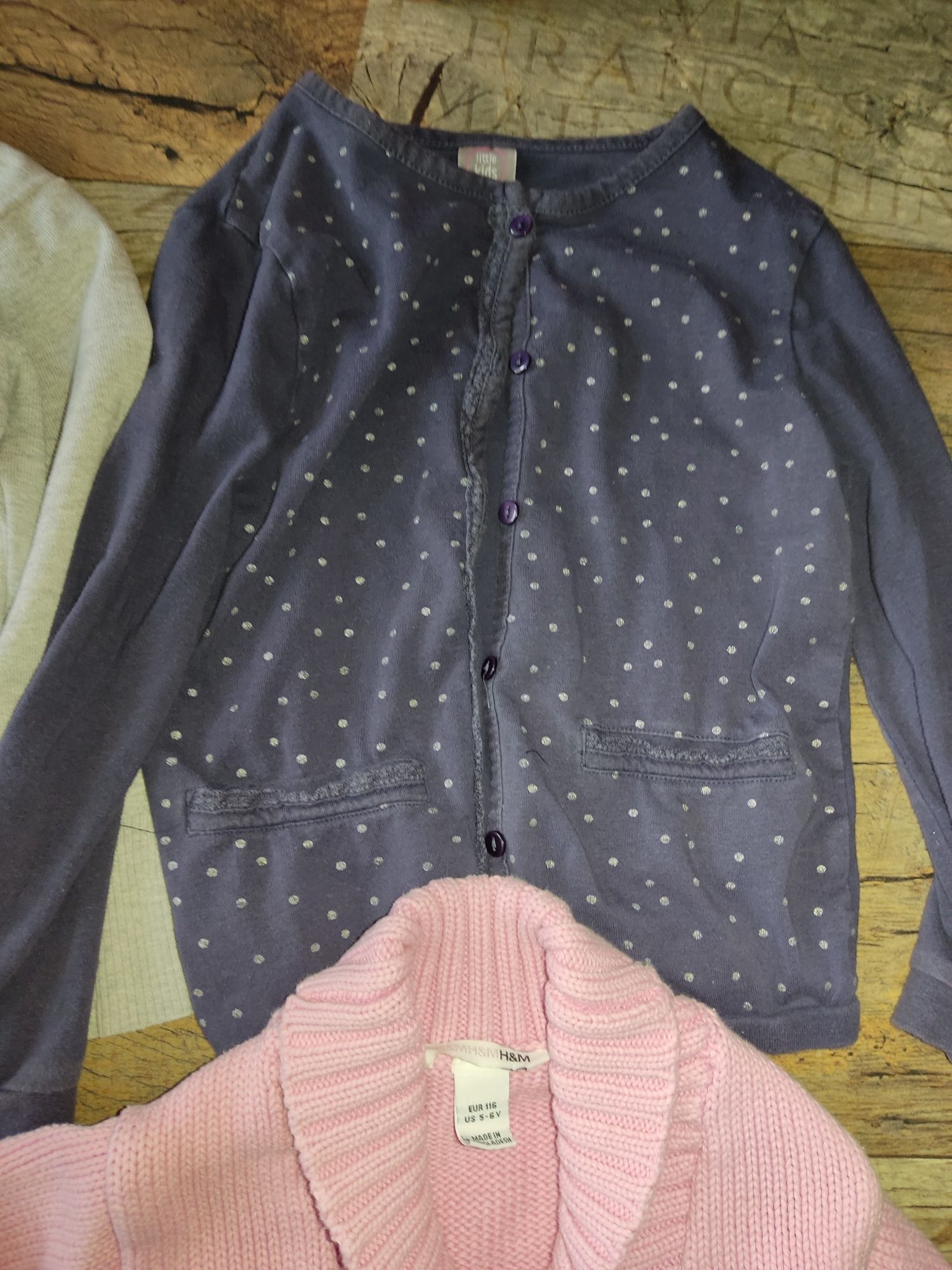 Sweterek bolerko marynarka bluzka zapinana dla dziewczynki rozmiar 116