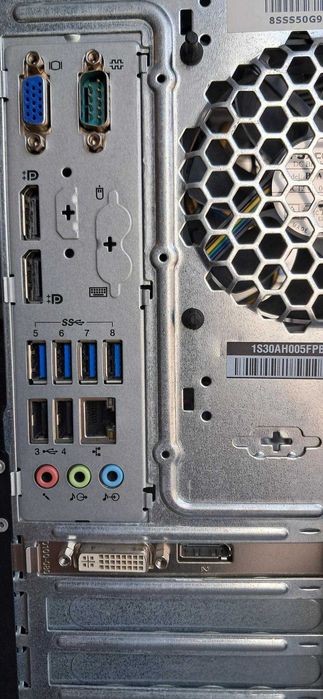 Lenovo ThinkStation P300 Tower Xeon E3-1246v3 32GB RAM 250GB SSD K620