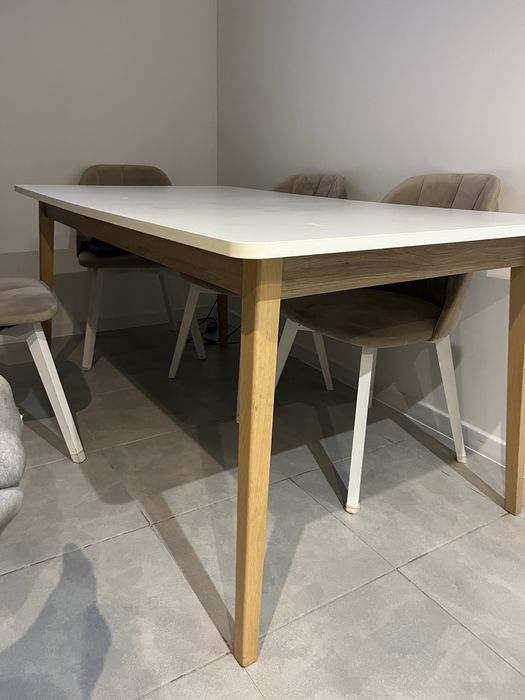 Стіл великий розкладний на кухню