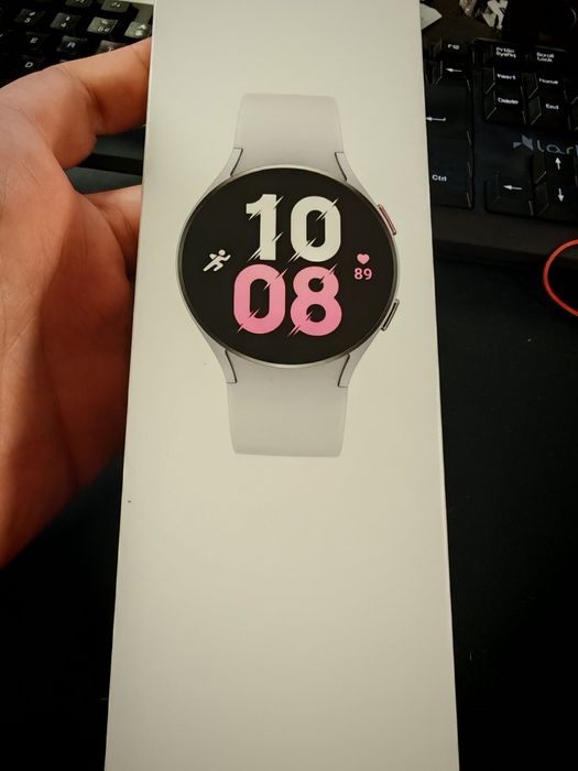Sprzedam jak nowy zegarek Samsung Watch 5 44mm
