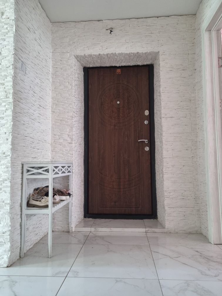 Срочно продам 2х кімнатну квартиру від власника