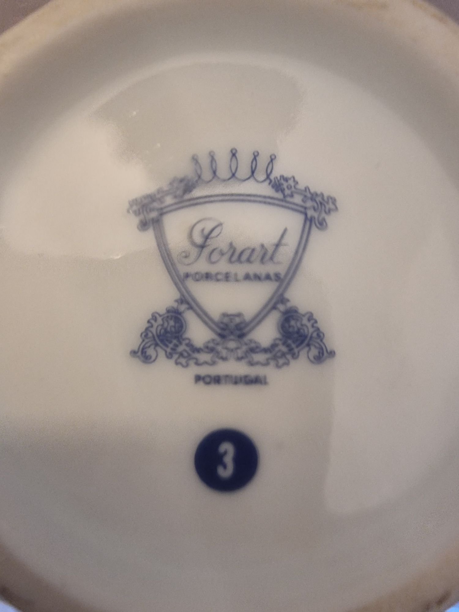 Jarra em porcelana