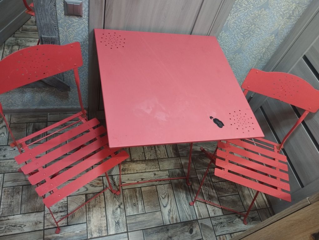 Комплект меблів металевий