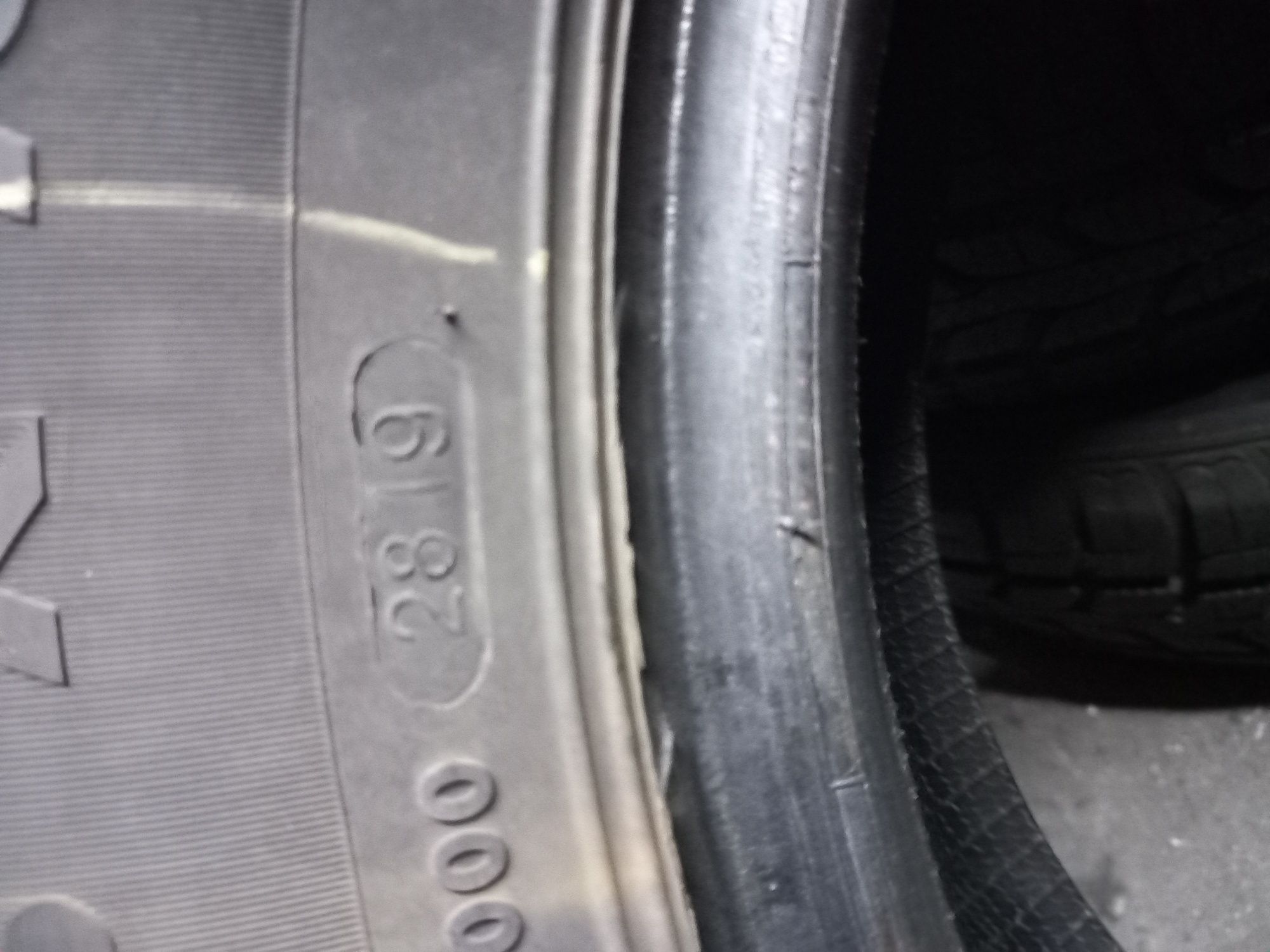 Opony używane 215/75/16c vredestein 2x6 mm