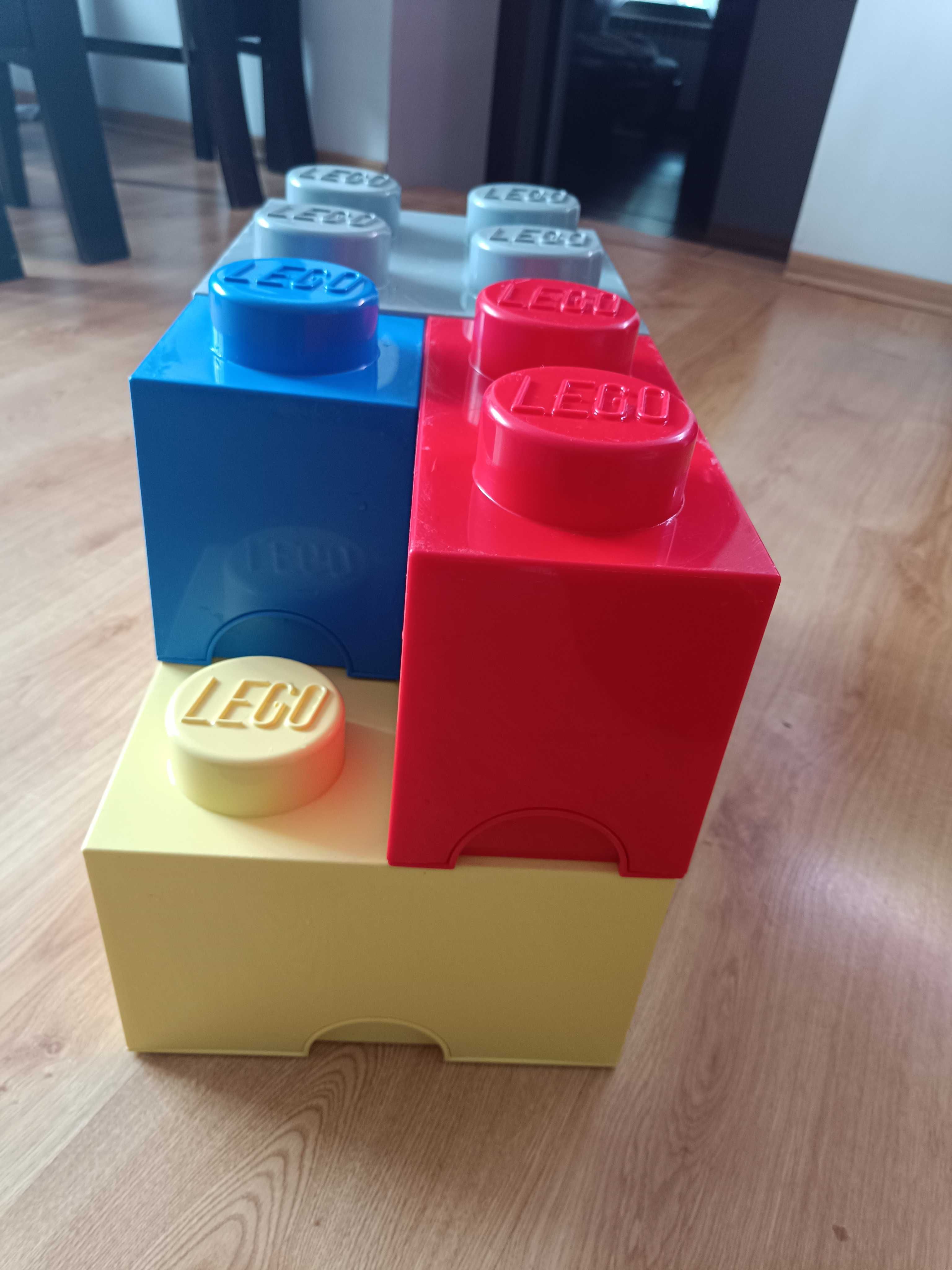 Pojemniki na  klocki LEGO