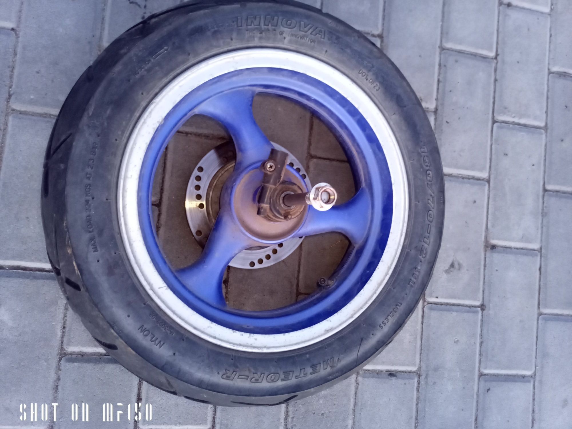 Колесо  скутера 130/70 r12