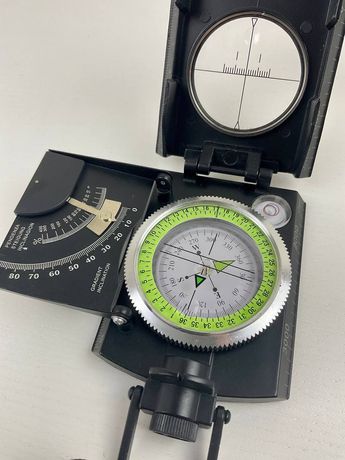 Kompas magnetyczny MFH