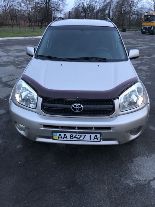 Продам Toyota RAV 4
