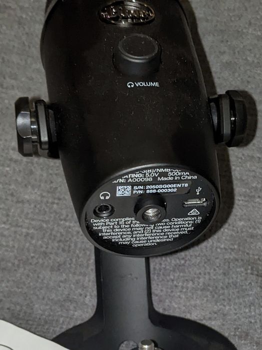 Новий мікрофон Blue Yeti Nano